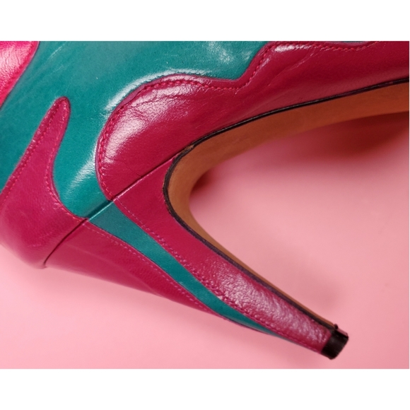 SOLDVtg 80s colorblock boots/heels - Picture 9 of 16